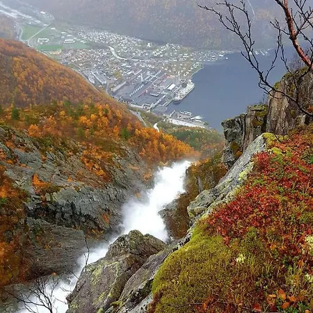 Oren Hotel Høyanger