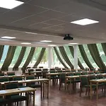 Отель Oren