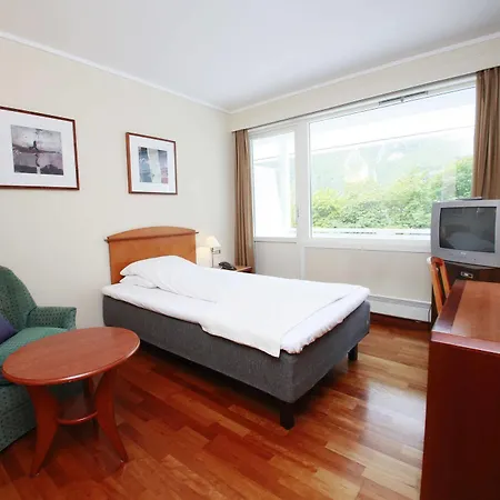 Oren Hotel 2*