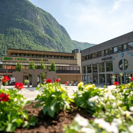 Oren Hotel